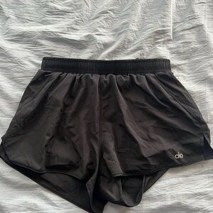 Alo Yoga Stride Shorts in Black